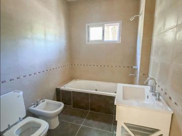 Casa a Estrenar en Rincón de Milberg - APTO CREDITO