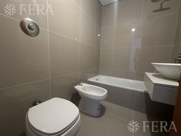 Venta departamento 2 ambientes a estrenar con balcón en Berazategui