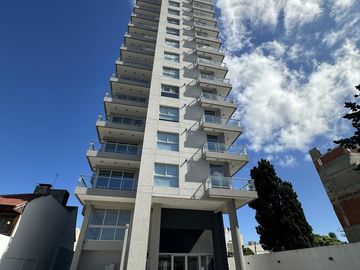 Venta departamento 2 ambientes a estrenar con balcón en Berazategui