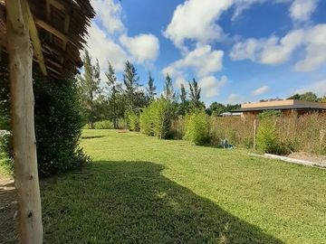 Casa en venta - 2 dormitorios 1 baño 2 cocheras - 1000mts2 - El Rodeo, Abasto [FINANCIADA]