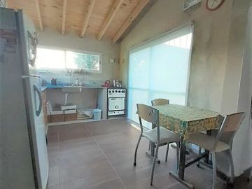 Casa en venta - 2 dormitorios 1 baño 2 cocheras - 1000mts2 - El Rodeo, Abasto [FINANCIADA]