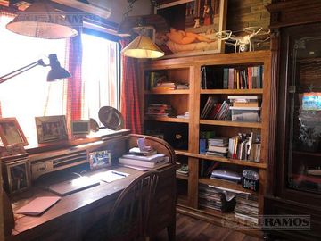Casa rural con alma de finca. a 4 km de la capital. Mendoza. Rivadavia. terreno 8000 m2