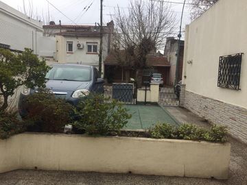 Casa en  venta - LOTE PROPIO - APTO CREDITO