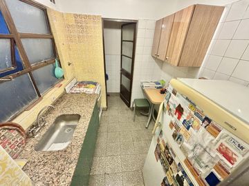 Departamento en VENTA de dos ambientes en COLEGIALES