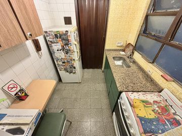 Departamento en VENTA de dos ambientes en COLEGIALES