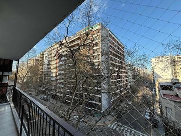 Departamento en venta - 4 Dormitorios 3 Baños - Cochera - 120Mts2 - Palermo