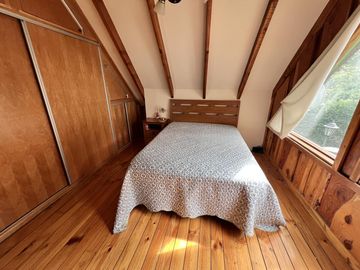 Casa en  VILLA LA ANGOSTURA 3 amb con Cochera cubierta y Parque