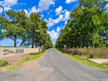 VENTA LOTE DE TERRENO EN HARAS DE  FUNES
