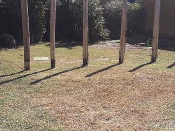 VENTA - Casa sobre calle comercial- Lote 585m2  - Tortugas Norte - Pilar