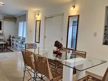 Venta - Casa - 3 Dormitorios - B° Las Terrazas - Valle Escondido