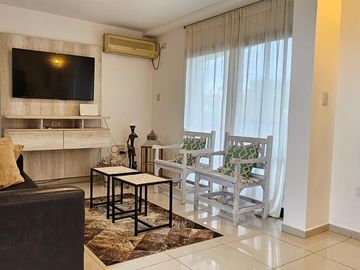 Venta - Casa - 3 Dormitorios - B° Las Terrazas - Valle Escondido