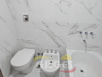 Venta Departamento 3 Amb. en Ramos Mejía -  A Estrenar  C/Balcón al Frente
