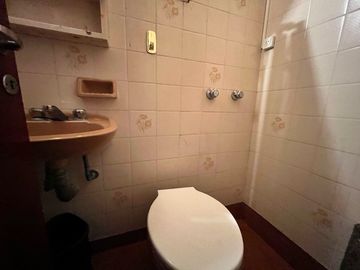 Departamento tipo duplex en venta en Pinamar  con cochera