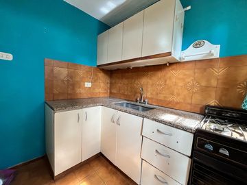 Departamento tipo duplex en venta en Pinamar  con cochera
