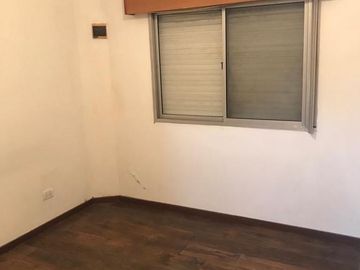 PH en venta - 1 dormitorio 1 baño - 38 mts2 - Berazategui [FINANCIADO]