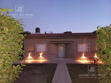 Casa en venta 2 dormitorios - Unquillo - Azopardo 417.