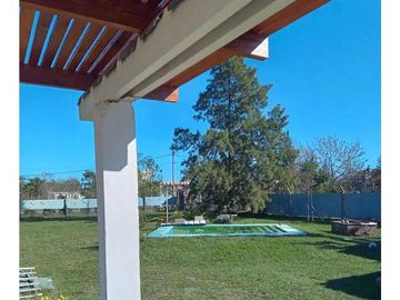 Casa a terminar en venta - 2 Dormitorios 2 Baños - 2.000Mts2 - Los Ombúes, Florencio Varela