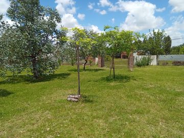 Casa a terminar en venta - 2 Dormitorios 2 Baños - 2.000Mts2 - Los Ombúes, Florencio Varela