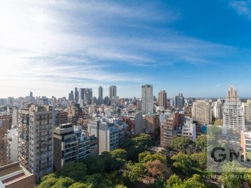 ALQUILER  2 AMBIENTES  LUMINOSO, FULL AMENITIES,  AMOBLADO CON COCHERA - PISO ALTO