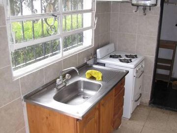 CASA CON JARDIN COCHERA QUINCHO GAS NATURAL