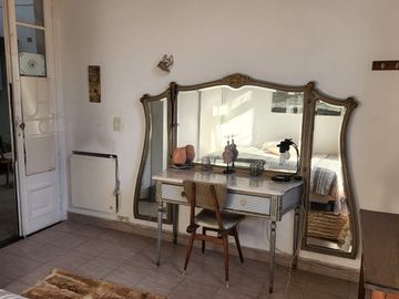 PH con local y departamento en venta en Boedo!