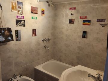 PH con local y departamento en venta en Boedo!