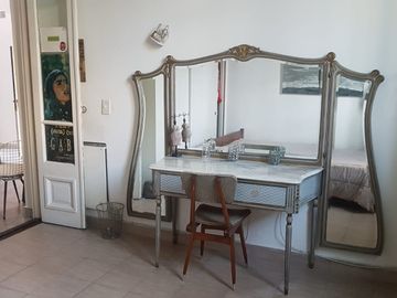 PH con local y departamento en venta en Boedo!