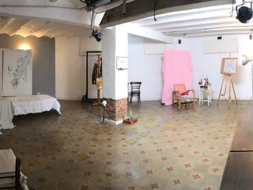 PH con local y departamento en venta en Boedo!