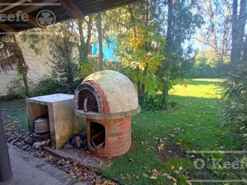 Casa en  venta -Abasto, La Plata 1000 m2 con escritura