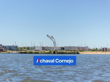 Venta| Casa con 3 dormitorios, escritorio y dependencia - Fin de obra Febrero 2025