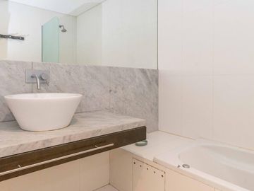 DEPARTAMENTO EN VENTA EN PUERTO MADERO DE 3 AMB