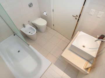 DEPARTAMENTO EN VENTA EN PUERTO MADERO DE 3 AMB