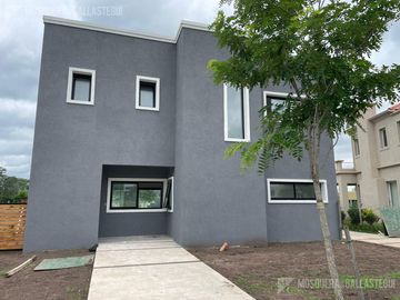 Casa en  Venta en Barrio San Pablo