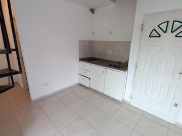 DEPTO. 3 AMB. VENTA APTO CREDITO Arturo Illia 2727 N°5