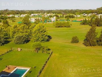 Venta Casa - Medal Country Club / Pilar - Financiación