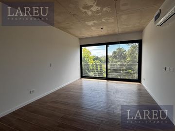 Departamento monoambiente en alquiler anual - AGORA I