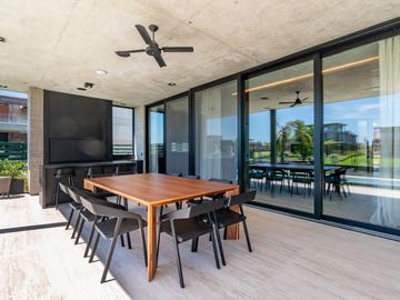 Casa en  Venta en El Yacht
