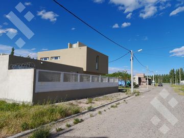 VENTA CASA 3 DORMITORIOS - B° PARQUES DE TALEROS, NEUQUÉN CAPITAL