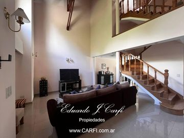 Venta de casa 4 ambientes - Castelar Norte