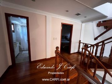 Venta de casa 4 ambientes - Castelar Norte