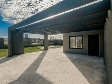 Casa en Funes Norte