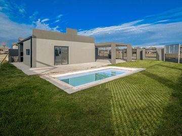 Casa en Funes Norte