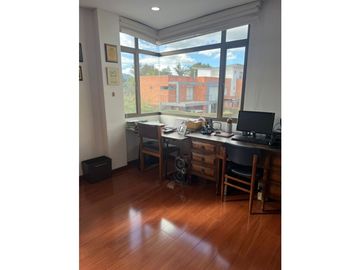 Chía, Cra 9 antigua, 800 M2 lote, 380 m2 construidos