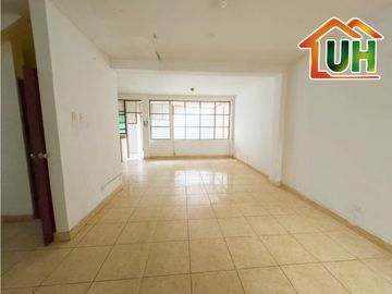 00632 - ALQUILO CASA PUCALPA - 02 PISOS - ZONA CENTRICA