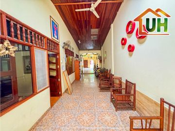 00642 - VENTA CASA PUCALLPA + 03 MINIDEPARTAMENTOS - A.C 390 M2
