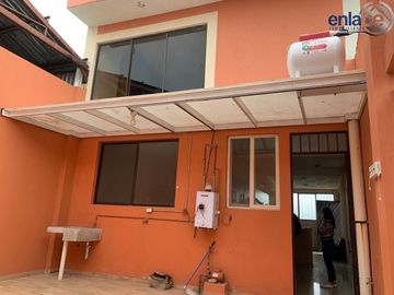 Casa de 3 habitaciones en venta