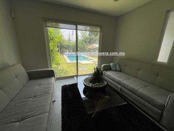 CASA EN VENTA EN CLUB DE GOLF TEQUISQUIAPAN greta