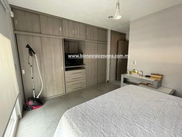 CASA EN VENTA EN CLUB DE GOLF TEQUISQUIAPAN greta