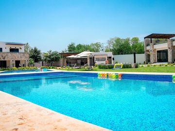 Casa en venta en Los Lirios en Montemorelos