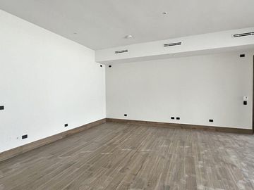 Hermosa Casa Nueva en Venta en Las Fincas, Valle Poniente